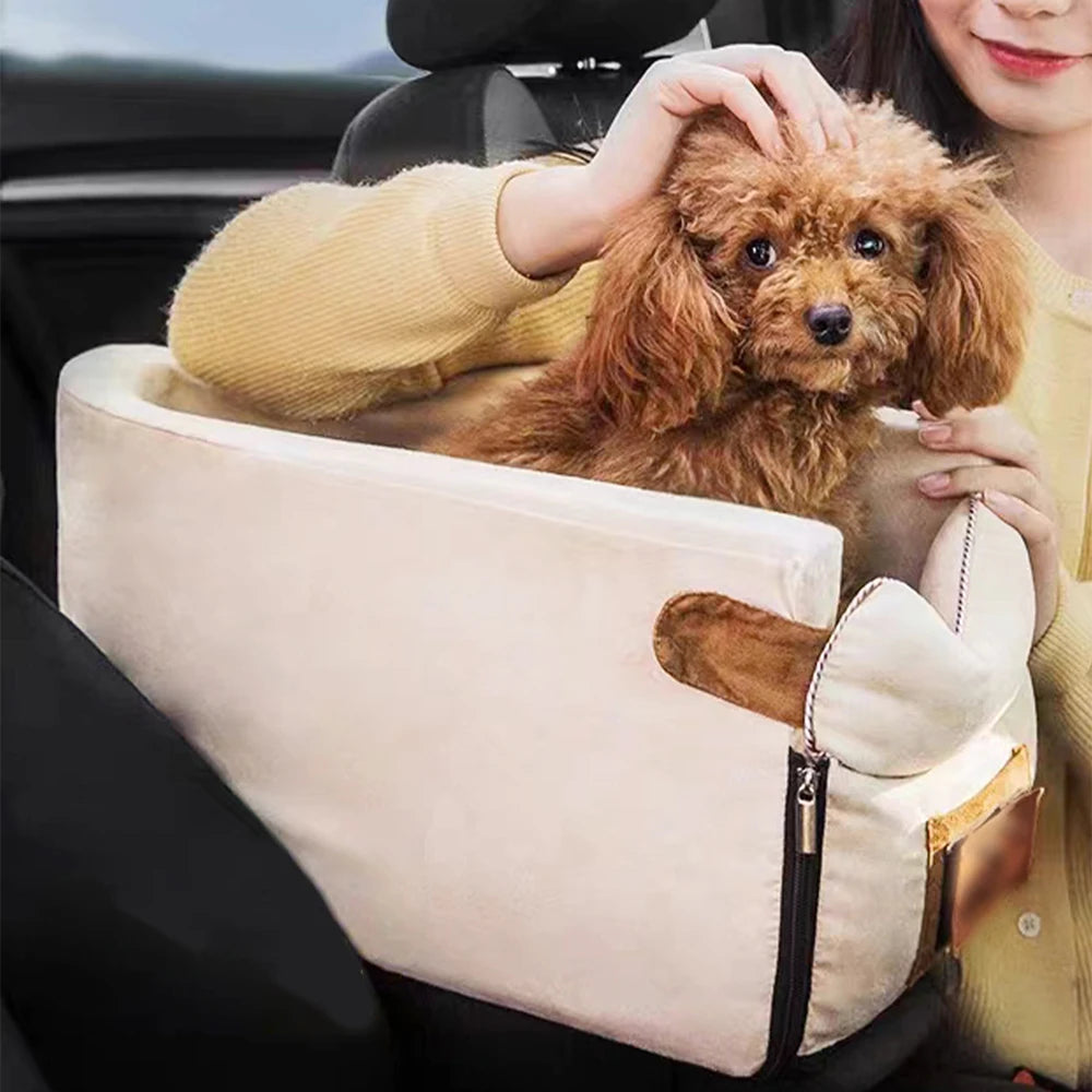 車の犬用ベッド 小型犬用バスケット ペット用温かいペット用品 猫用品 ケージ 猫用子犬ソファバスケット
