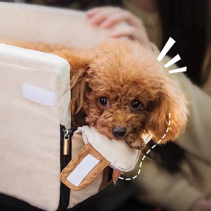 車の犬用ベッド 小型犬用バスケット ペット用温かいペット用品 猫用品 ケージ 猫用子犬ソファバスケット